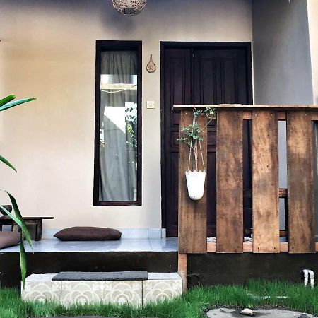 Jimador'S Homestay Gili Trawangan Exterior photo