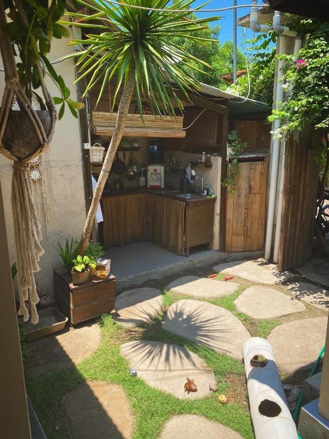 Jimador'S Homestay Gili Trawangan Exterior photo